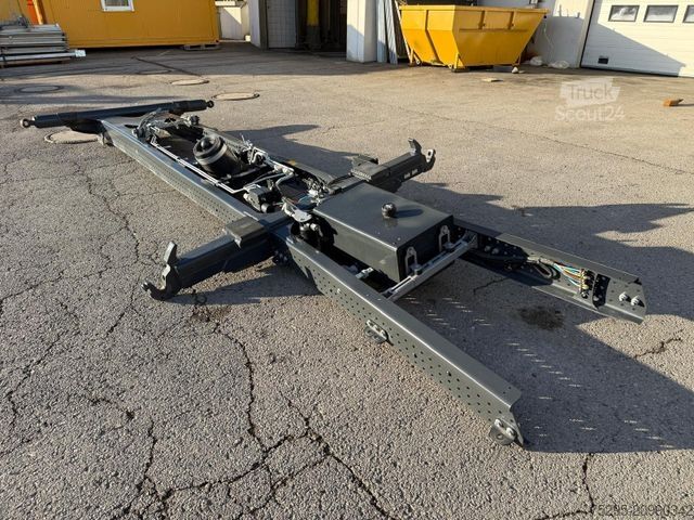 Kipper LKW  Meiller Trigenius D421 3 Seiten Kipper Unfall