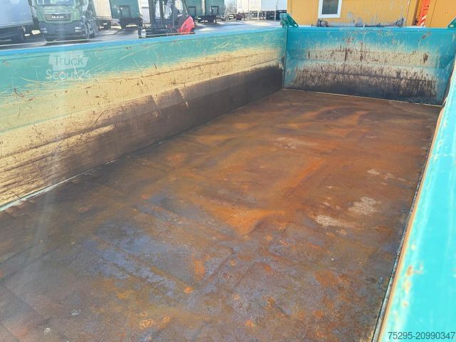 Dreiseitenkipper LKW  Meiller Trigenius D421 3 Seiten Kipper Unfall