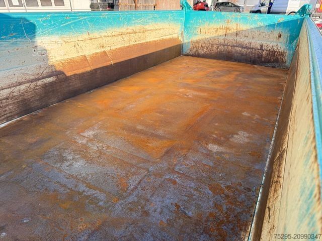 Dreiseitenkipper LKW  Meiller Trigenius D421 3 Seiten Kipper Unfall