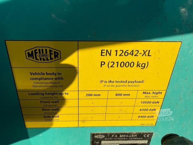 Driezijdige kipperaanhanger  Meiller Trigenius D421 3 Seiten Kipper Unfall