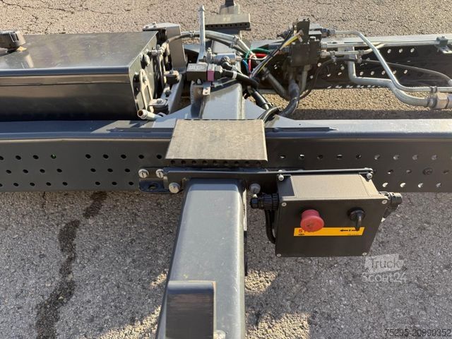 Driezijdige kipperaanhanger  Meiller Trigenius D421 3 Seiten Kipper Unfall