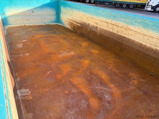 LKW mit Pritsche (offen)  Meiller Trigenius D421 3 Seiten Kipper Unfall