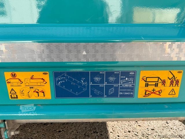 LKW mit Pritsche (offen)  Meiller Trigenius D421 3 Seiten Kipper Unfall