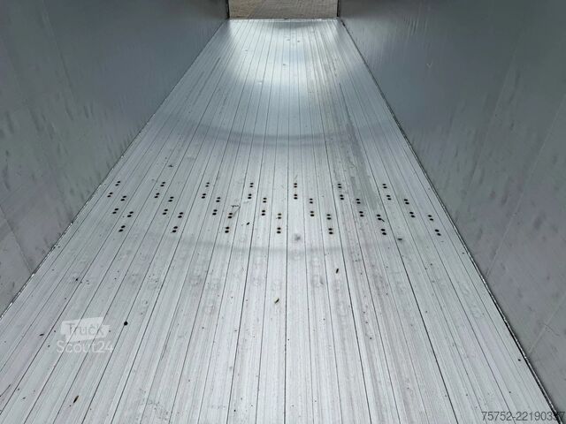 Piano mobile Knapen Trailers 96m3 Cargo Floor 10MM Floor 3 year old! Metallic