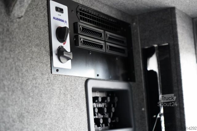 Bus MAN LIONS COACH R08 / EURO 6 / FABRYCZNIE NOWY / DOS