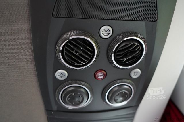 Bus MAN LIONS COACH R08 / EURO 6 / FABRYCZNIE NOWY / DOS