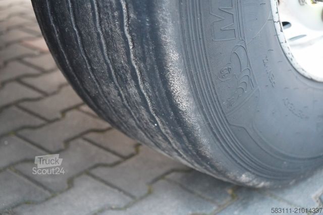 Auflieger mit Pritsche & Plane SCHMITZ CARGOBULL FIRANKA / STANDARD / PLANDEKA ZBROJONA / 