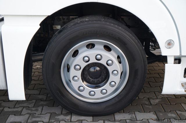 Tracteur routier standard MAN TGX 18.440 / XLX / MEGA / MANUAL / LOW DECK  