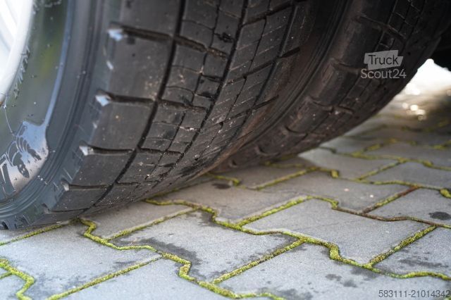 Tracteur routier standard MAN TGX 18.440 / XLX / MEGA / MANUAL / LOW DECK  