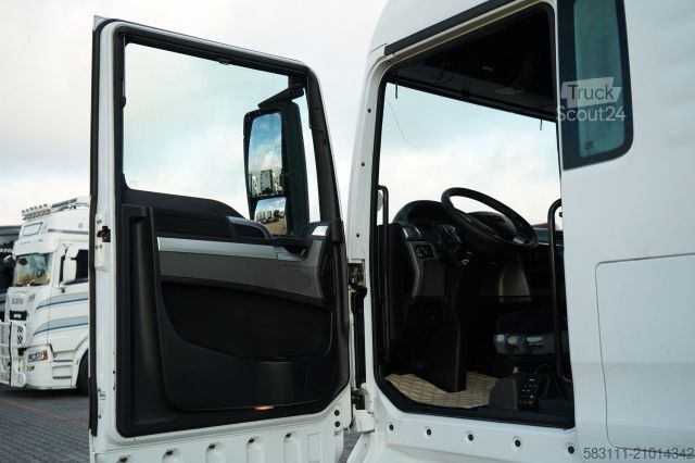 Tracteur routier standard MAN TGX 18.440 / XLX / MEGA / MANUAL / LOW DECK  