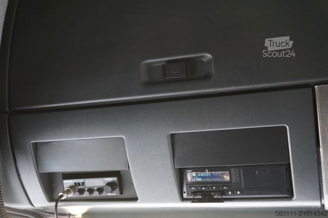 Tracteur routier standard MAN TGX 18.440 / XLX / MEGA / MANUAL / LOW DECK  