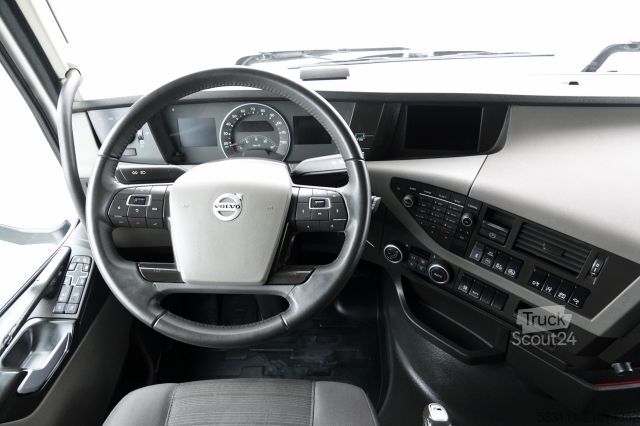 Τυπική μονάδα τράκτορα VOLVO FH 540 /HYDRAULIKA DWUOBWODOWA  / NISKA KABINA 