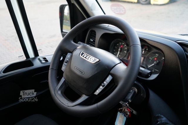 Fourgon benne basculante IVECO DAILY 35-130 / WYWROTKA TYLNOZSYPOWA / BLI?NIAK