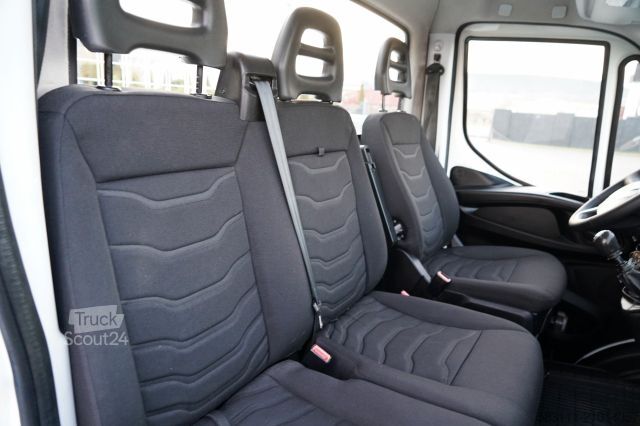 Fourgon benne basculante IVECO DAILY 35-130 / WYWROTKA TYLNOZSYPOWA / BLI?NIAK