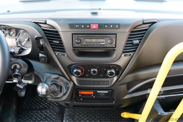 Medzimestský autobus IVECO KAPENA / EURO6 / MANUAL / KLIMATYZACJA / SPROWAD