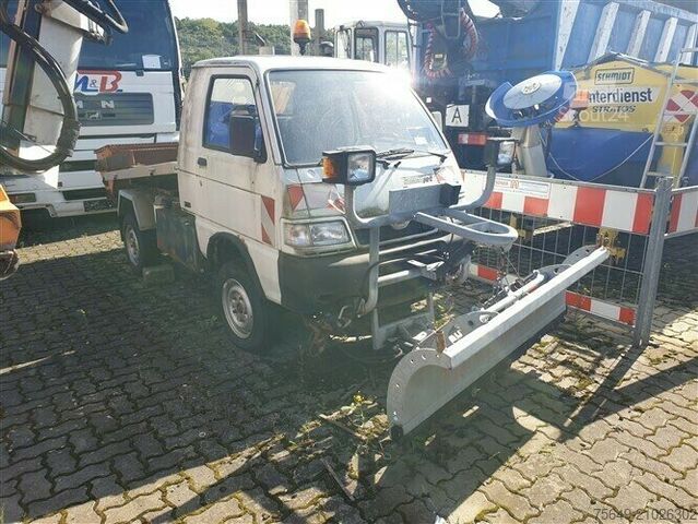 Customized van Pfau S 85 4x4 PFAU S 85 4x4