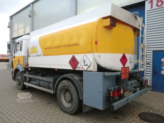 Autocisterna Mercedes-Benz SK 1824 L 4x2 SK 1824 L 4x2, Esterer Tankaufbau ca. 13.100l, 2 Kammern