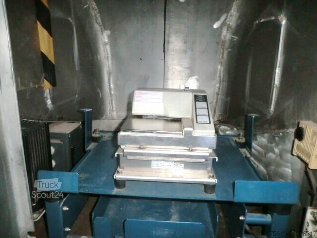 Autocisterna Mercedes-Benz SK 1824 L 4x2 SK 1824 L 4x2, Esterer Tankaufbau ca. 13.100l, 2 Kammern