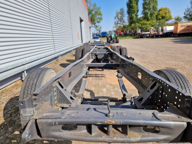 Châssis de camion Iveco-Magirus Trakker AD260T45 6x4, BRANDSCHADEN FAHRERHAUS! Trakker AD260T45 6x4, BRANDSCHADEN FAHRERHAUS!