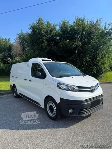 Izolovaný minivan s chladicí jednotkou TOYOTA PROACE LONG 2.0 DIESEL