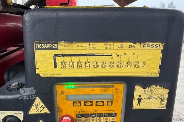 Jeřáb na nákladním automobilu MERCEDES-BENZ Actros 2541 6x2 Fassi 165-5