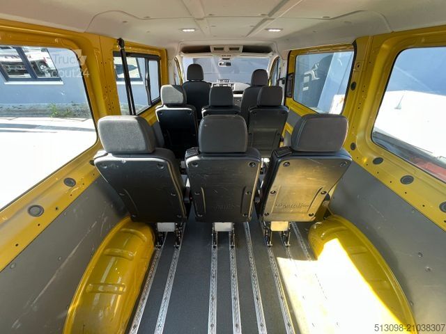 Minibus VOLKSWAGEN CRAFTER 2.0TDI 8 SITZER TEMP. KLIMA AHK 1.HAND