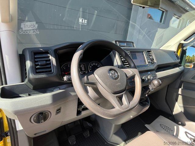 Minibus VOLKSWAGEN CRAFTER 2.0TDI 8 SITZER TEMP. KLIMA AHK 1.HAND