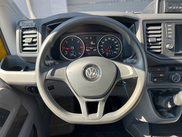 Minibus VOLKSWAGEN CRAFTER 2.0TDI 8 SITZER TEMP. KLIMA AHK 1.HAND