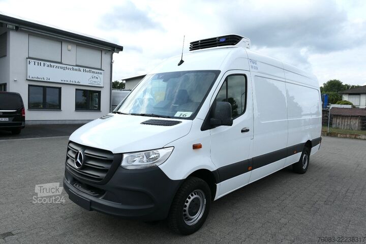 Хладилен ван MERCEDES-BENZ Sprinter 317CDI Maxi Tiefkühlkasten Klima Navi