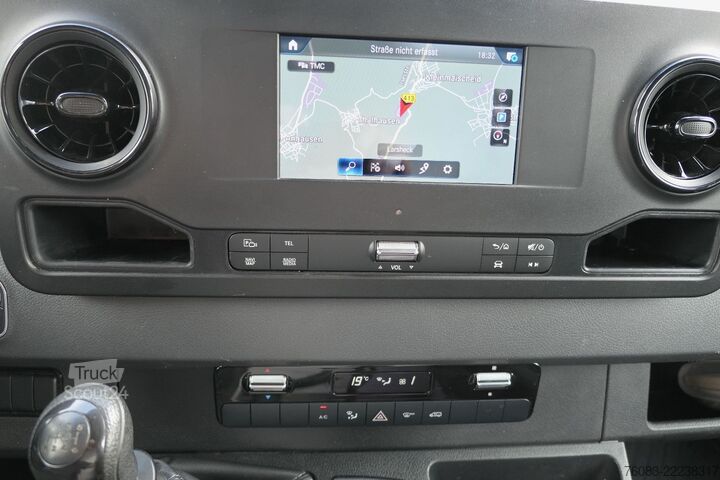 Kylskåpsbil MERCEDES-BENZ Sprinter 317CDI Maxi Tiefkühlkasten Klima Navi