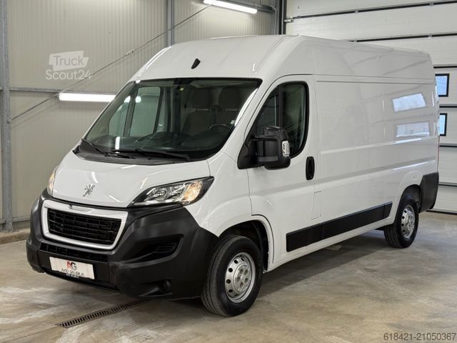 Fourgon tôlé PEUGEOT Boxer Kasten Hochraum 330 L2H2 Pro BlueHDi 140 S