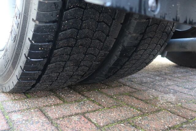 BDF-system MAN TGX 26.510 6x2 Intarder. Volledige luchtvering