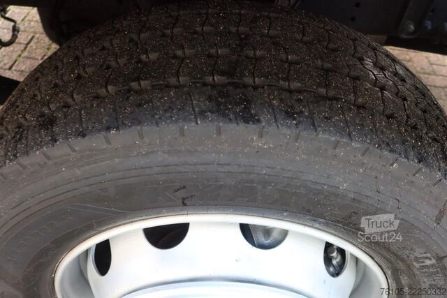 BDF-system MAN TGX 26.510 6x2 Intarder. Volledige luchtvering