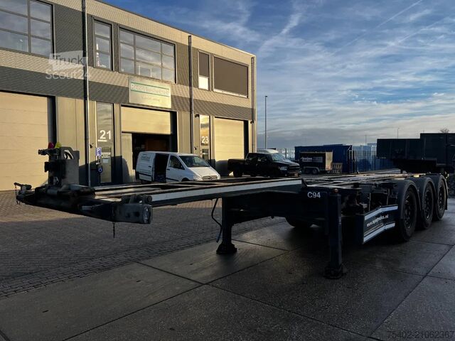 Container transport Renders Euro 800 3DFCST / Container Chassis / 45FT / 1x...