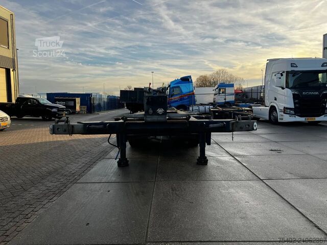 Container transport Renders Euro 800 3DFCST / Container Chassis / 45FT / 1x...