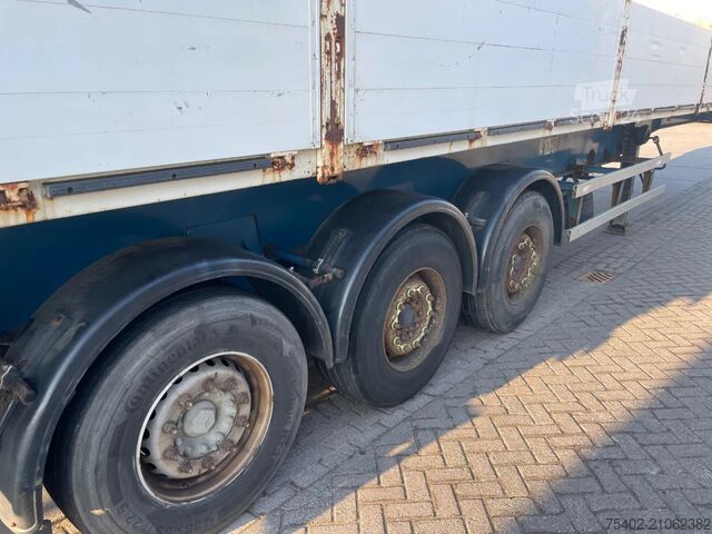 Flatbed Renders / Aluminium Borden / Hardwood Floor / Mercedes ...