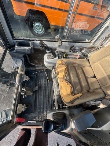 Chain excavator KUBOTA KX61 - 3  Kettenbagger  Schnellwechsler  2,6t.