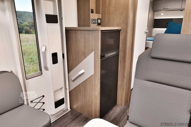 Semi-integrated camper CARADO Edition26 T Ford 449 Adapt. Tempomat