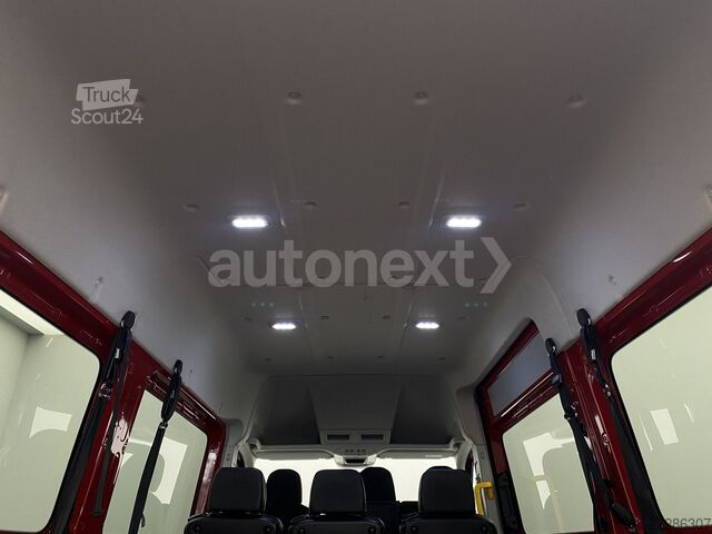 Minibus VOLKSWAGEN Crafter 35 *Rollstuhl-Lift* Kamera+Top Zustand (