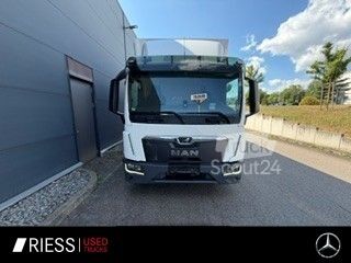 Avolavetta pressupeitolla MAN TGL 12.250 4x2 AHK