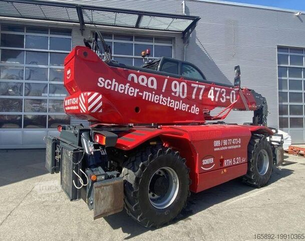 Teleskop yükleyici Magni RTH 5.21