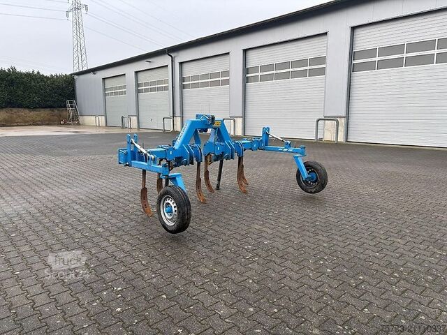 Cultivator Bremer Maschinenbau Front und Heckgrubber mit Zapfwellendurchtrieb KG300