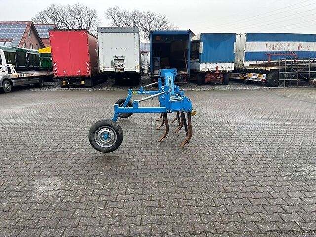 Cultivator Bremer Maschinenbau Front und Heckgrubber mit Zapfwellendurchtrieb KG300