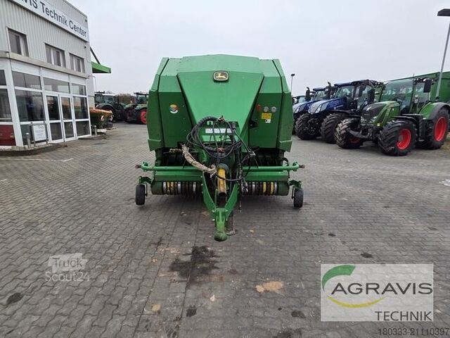 Prensa de balas (agricultura) John Deere 1424C