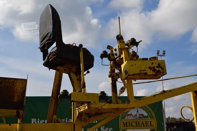 Iní  Hoes Grabenfräse