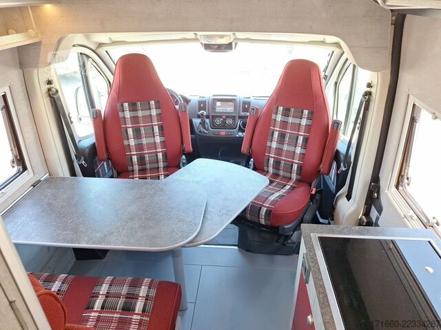 Kamper kombi LA STRADA Avanti EB 640 Navi/ Rückfahrkamera