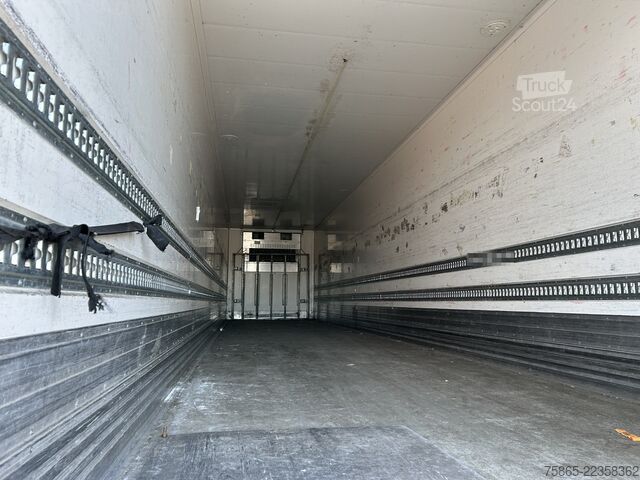  Krone / SOR Iberica -S3E / Carrier Vector 1550 / Kuhl...