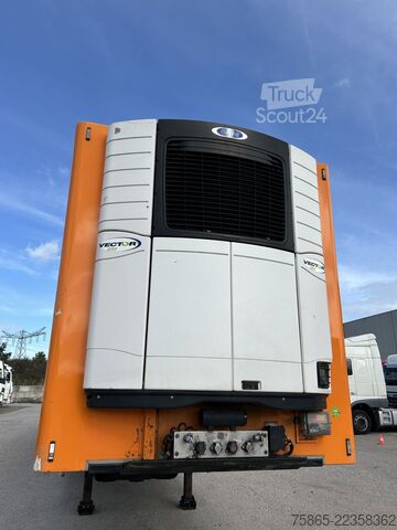  Krone / SOR Iberica -S3E / Carrier Vector 1550 / Kuhl...