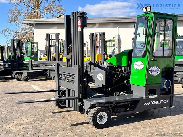 Cărucior cu stivuitor cu 4 căi Combilift C4000 / TRIPLEX / 4900MM / GAS