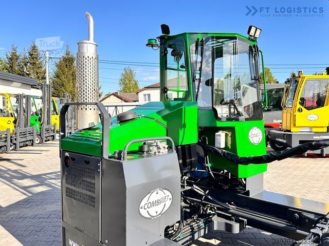 Cărucior cu stivuitor cu 4 căi Combilift C4000 / TRIPLEX / 4900MM / GAS